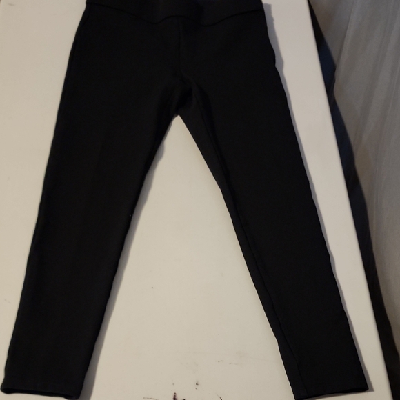 Ann Taylor Pants - NWOT Anne Taylor Black Straight Leg Pants